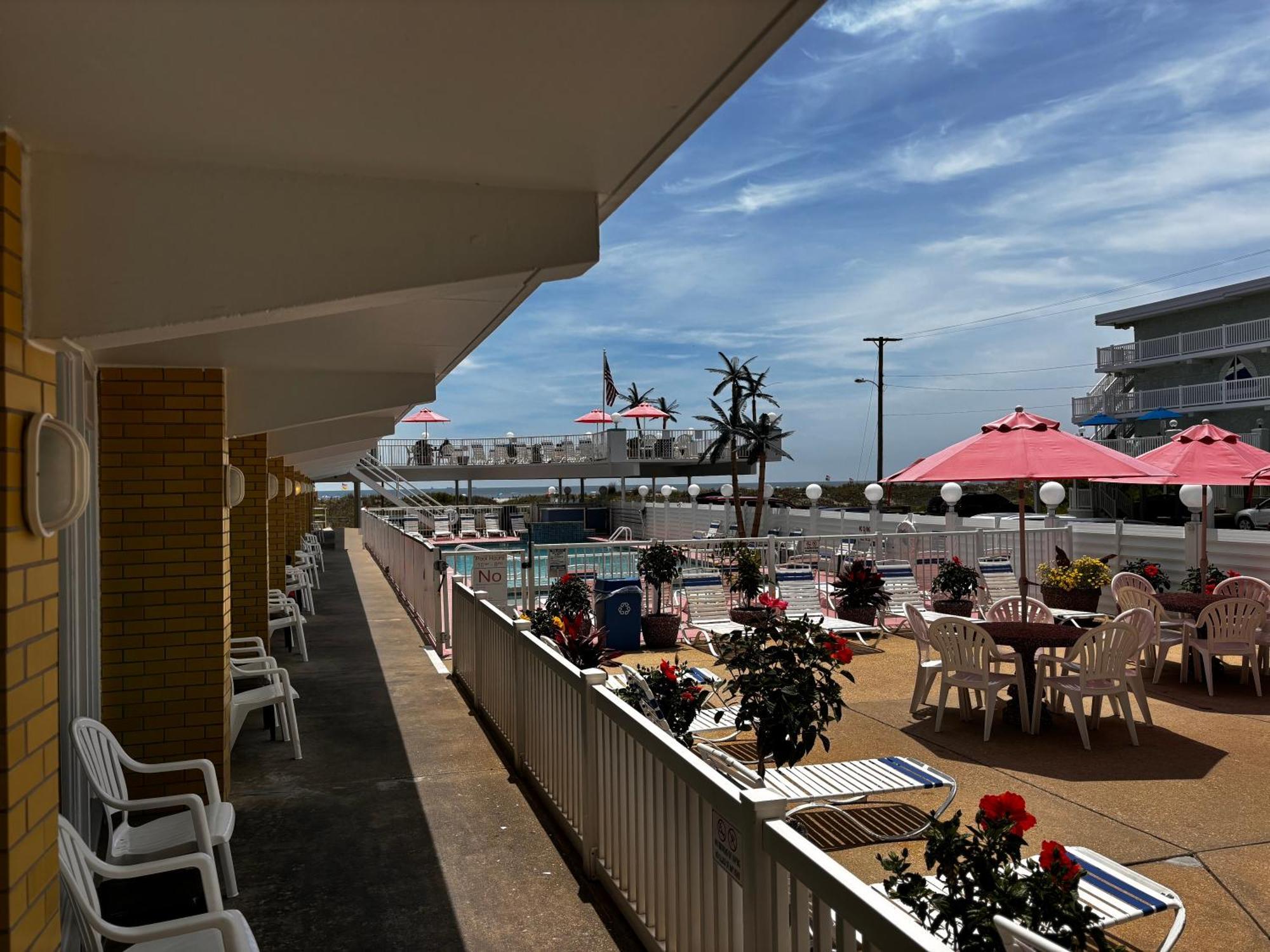 Paradise Oceanfront Resort Of Wildwood Crest Bagian luar foto