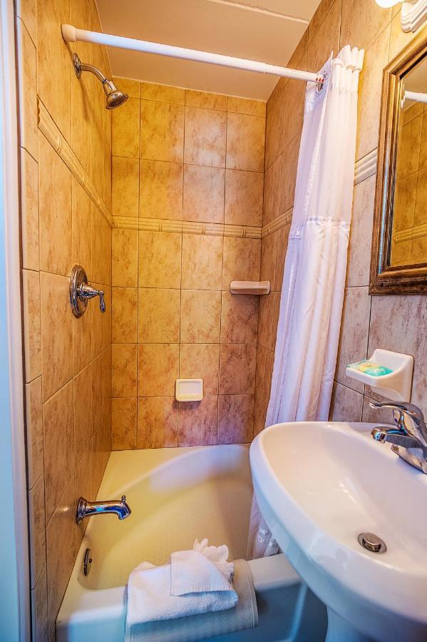Paradise Oceanfront Resort Of Wildwood Crest Bagian luar foto